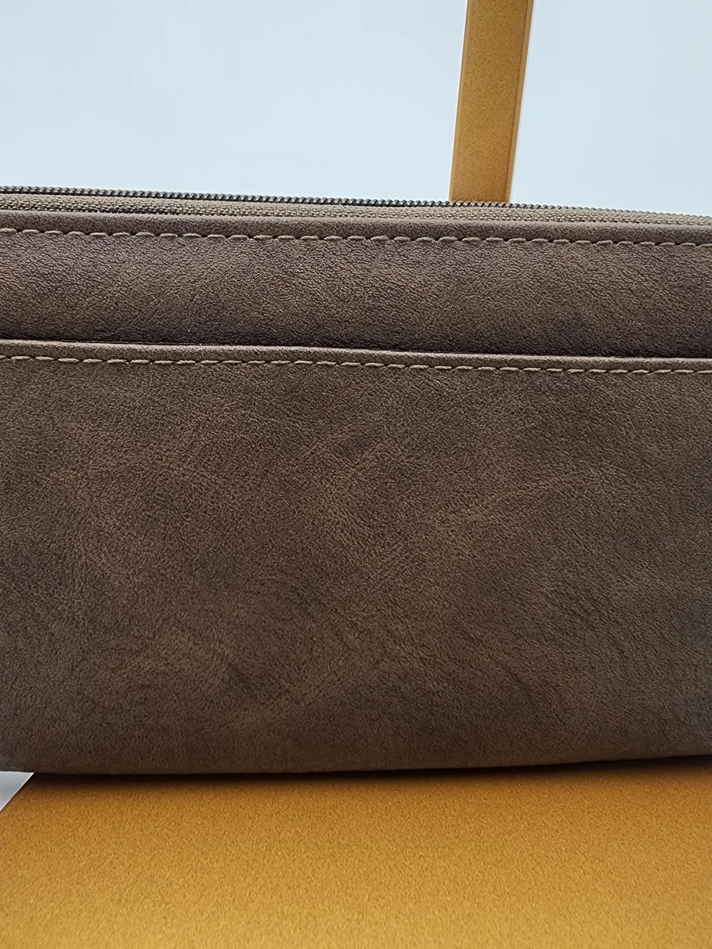 Nicole Miller New York Brown Men’s Crossbody Wallet